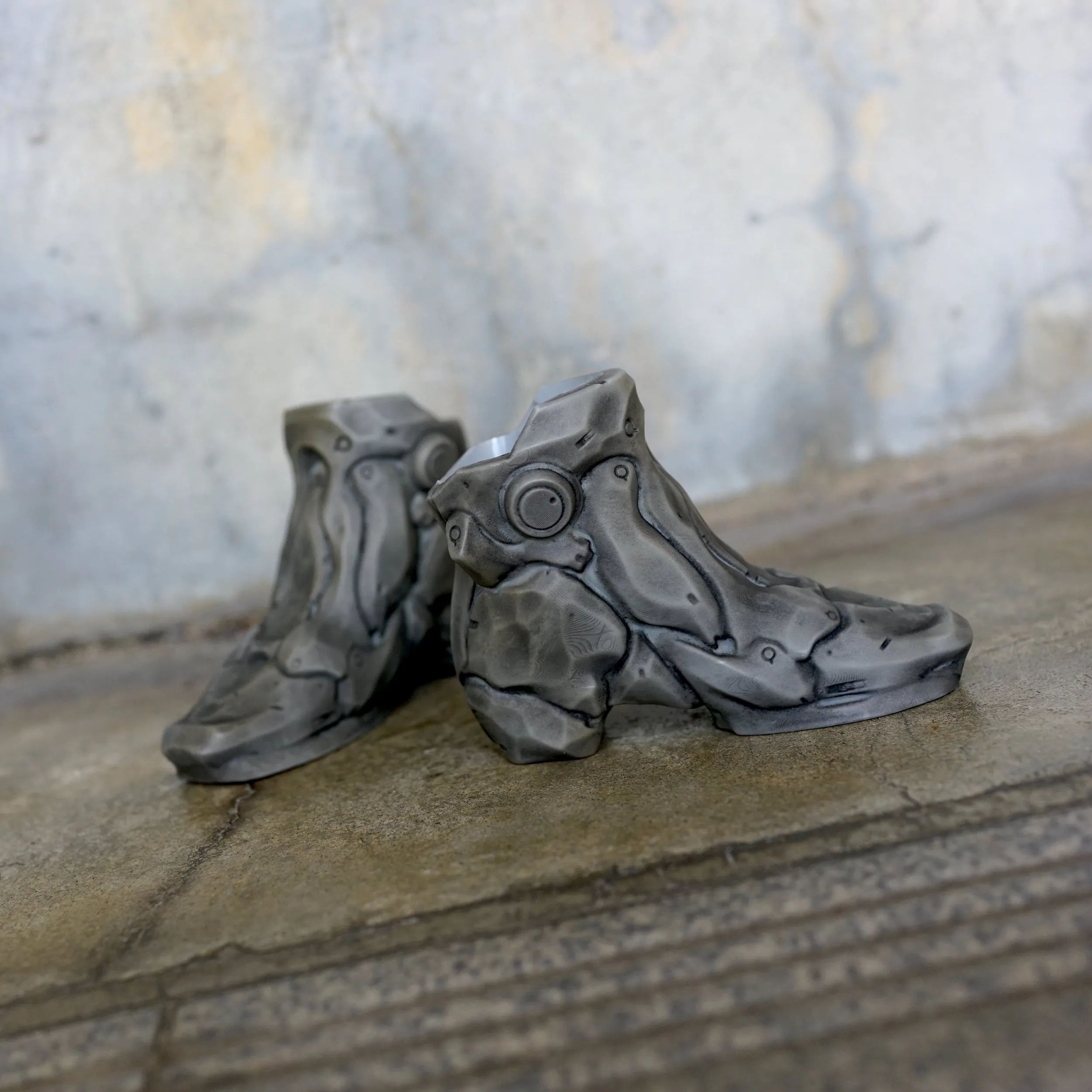 Bio Mecha Boots (weathered)