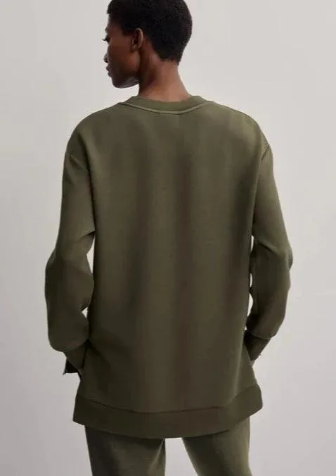 Charter Sweatshirt in Olive Night