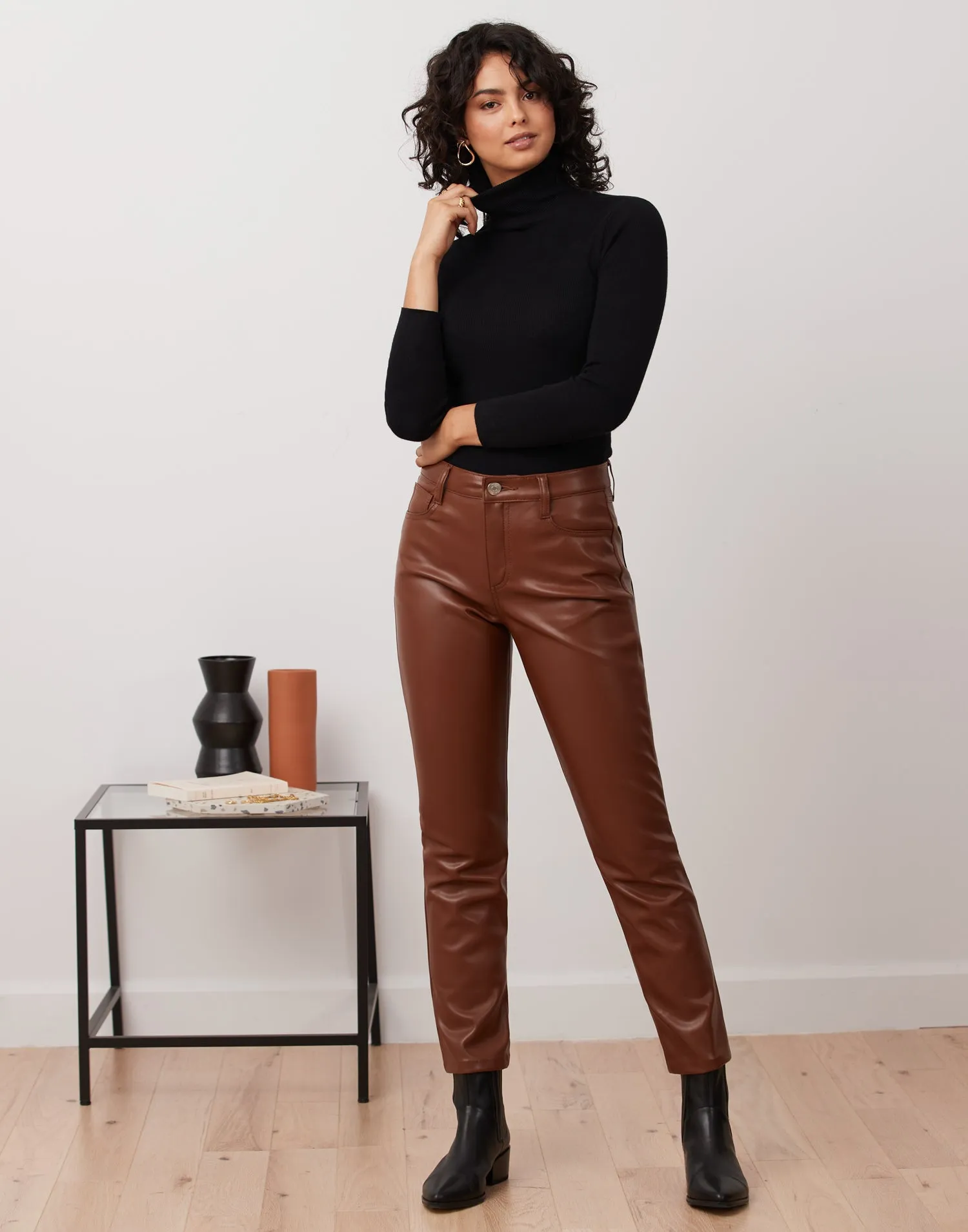 EMILY SLIM VEGAN LEATHER PANT / DARK BROWN