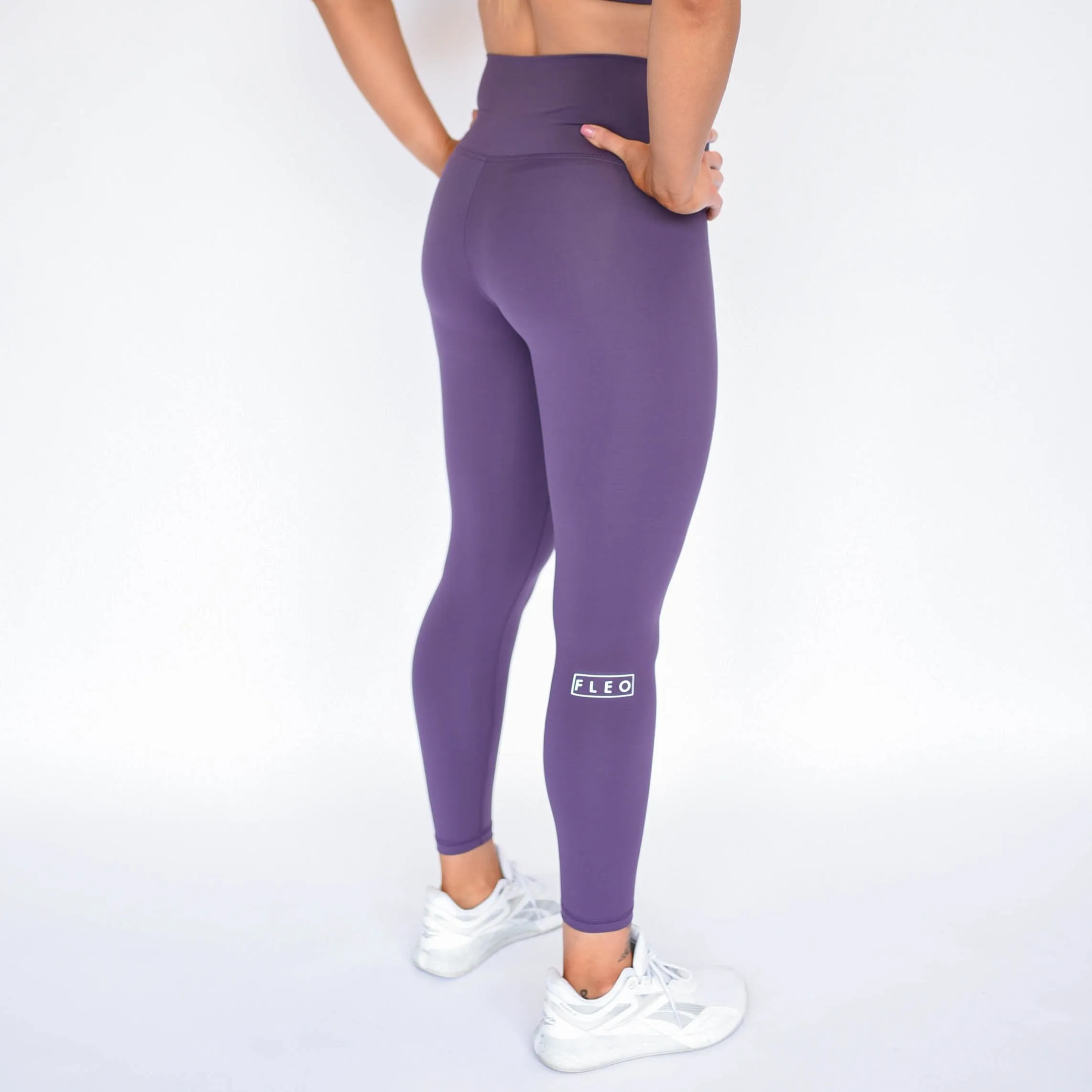 FLEO El Toro 25" Navy Cosmos Leggings (Bounce)