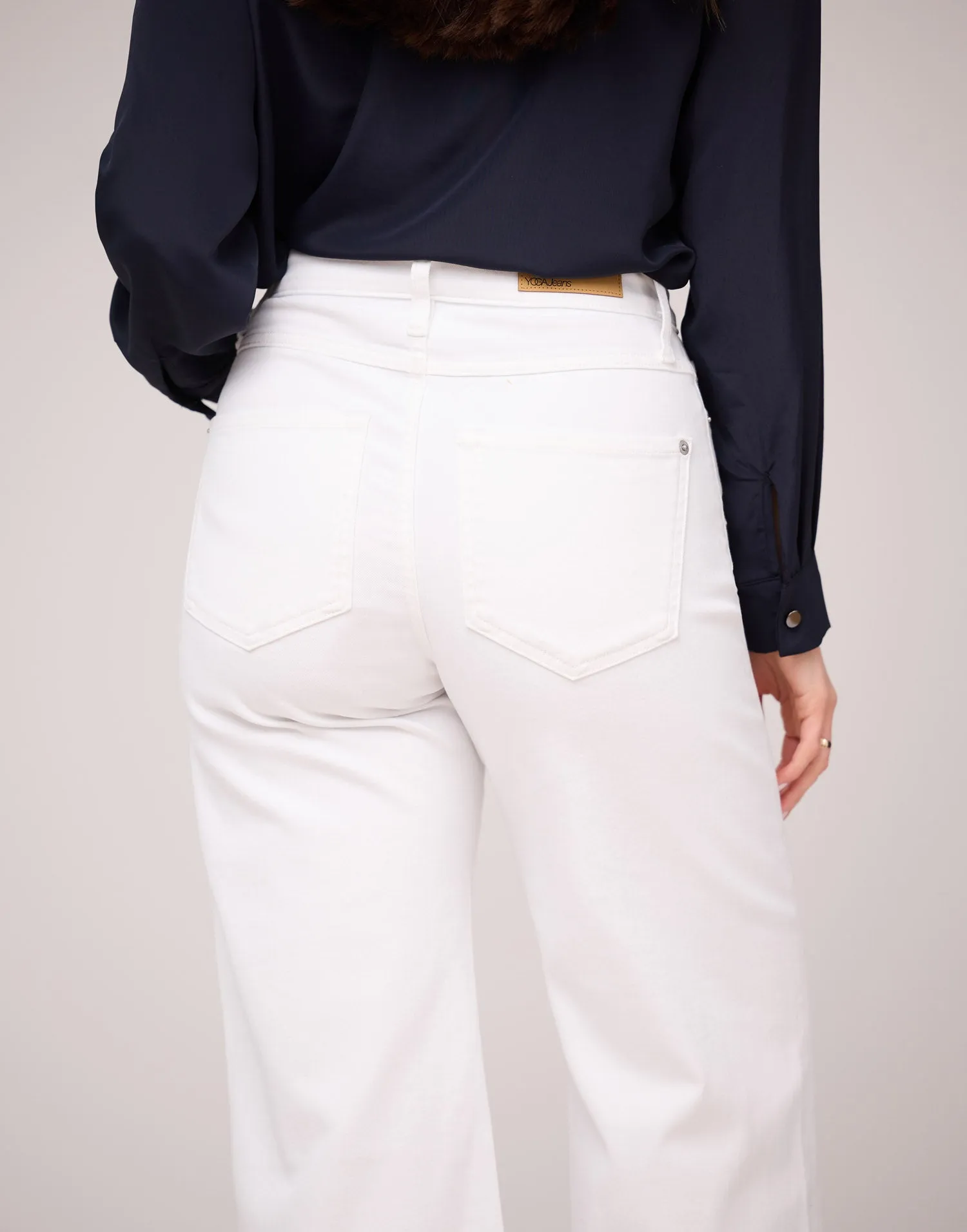 LILY WIDE LEG JEANS / WHITE SHELL