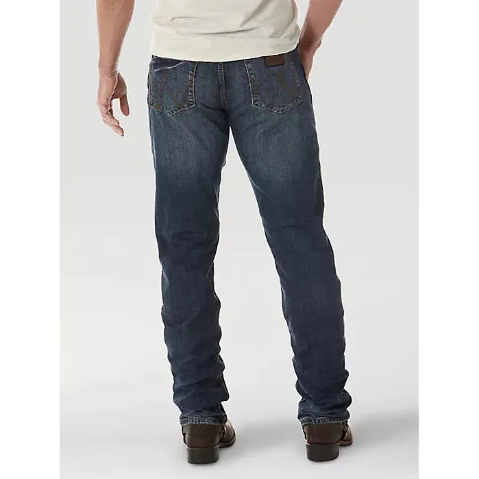 MEN'S WRANGLER RETRO® SLIM FIT STRAIGHT LEG JEAN IN BOZEMAN