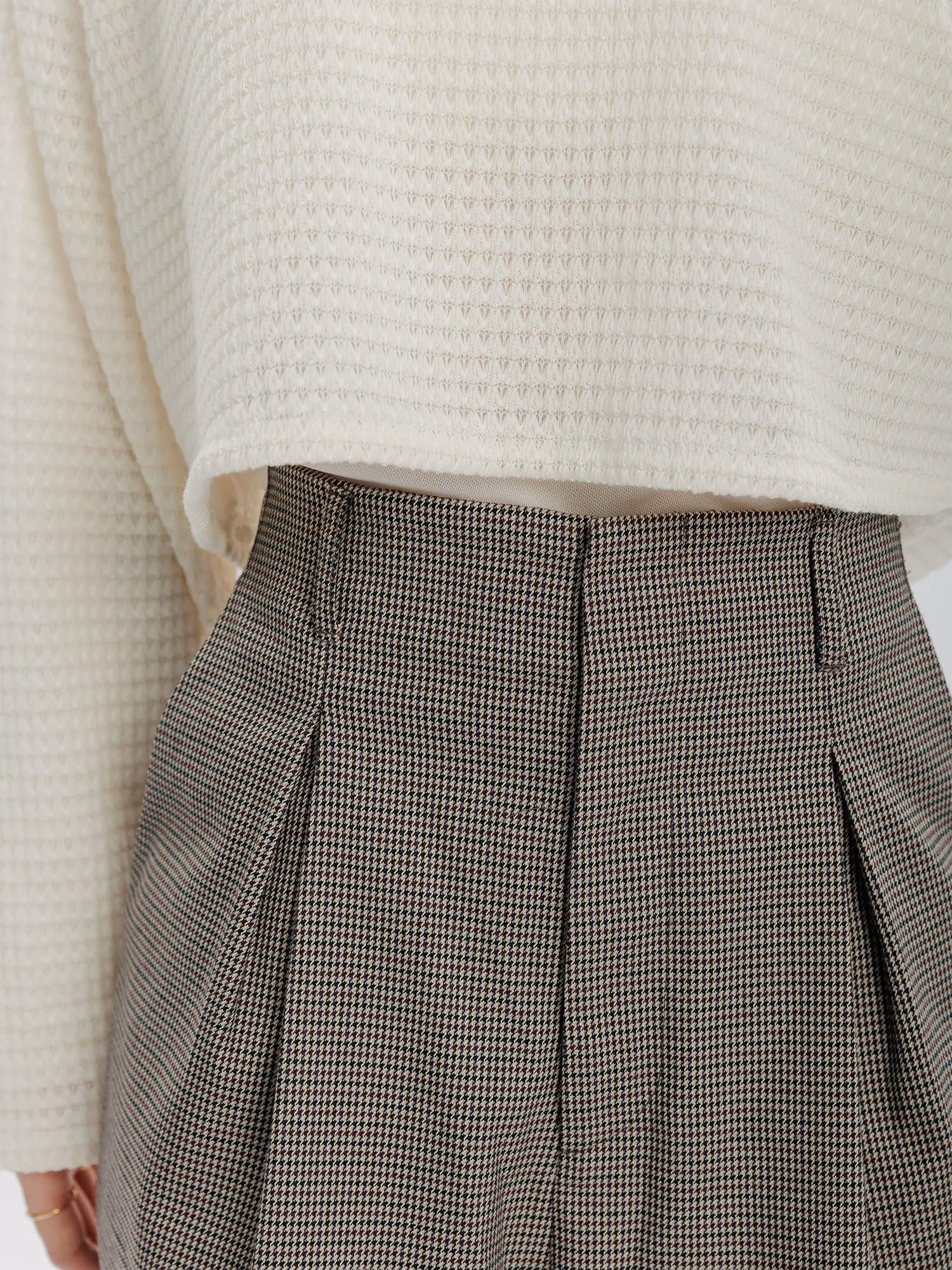 Muse High Waist Houndstooth Pants