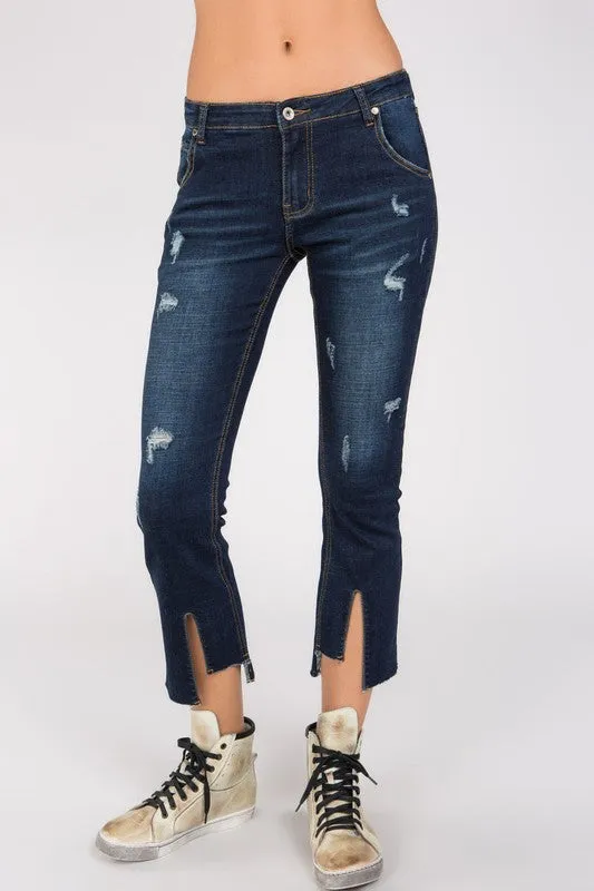 POL41 - DISTRESSED CROP JEAN