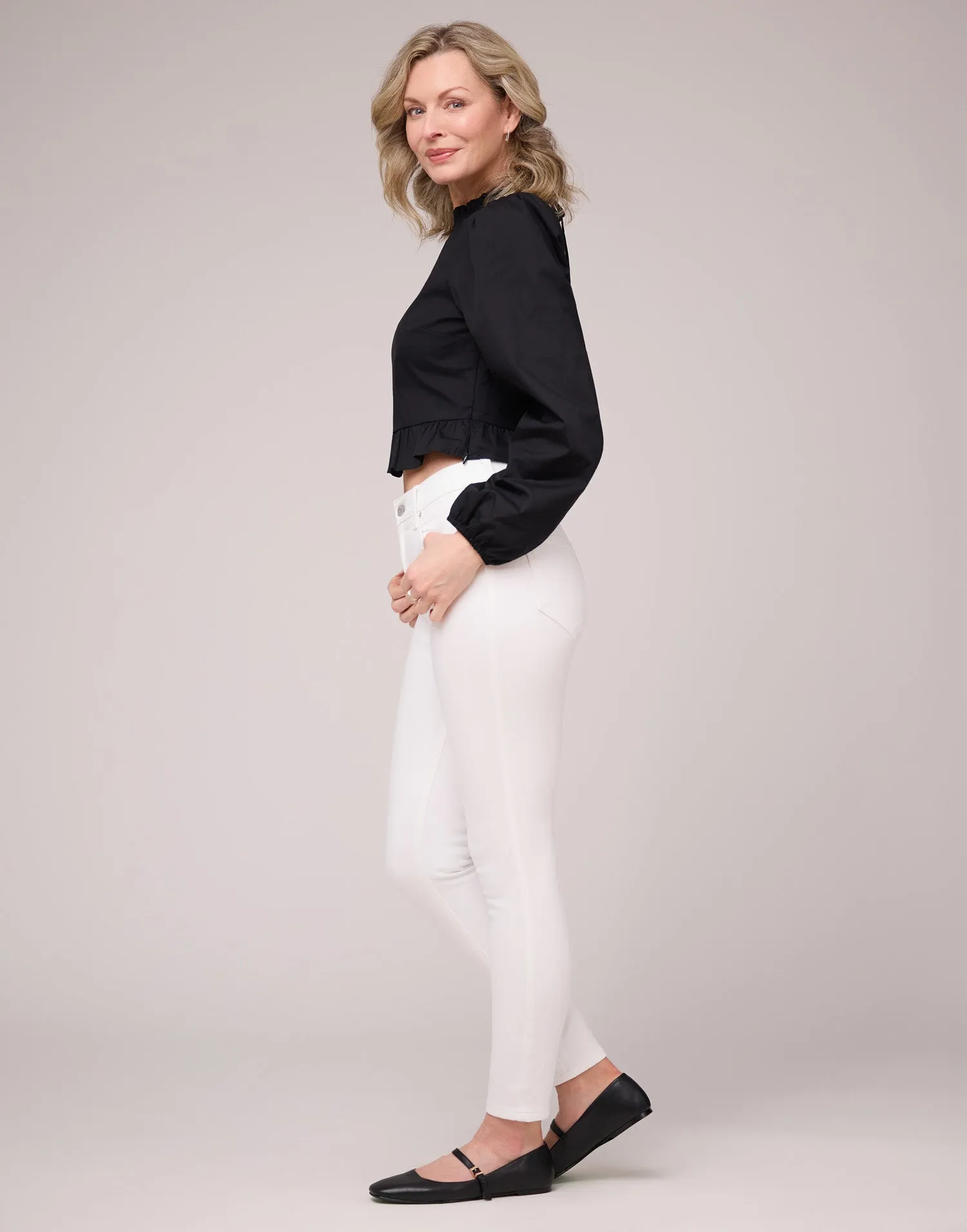 RACHEL SKINNY JEANS / WHITE SHELL