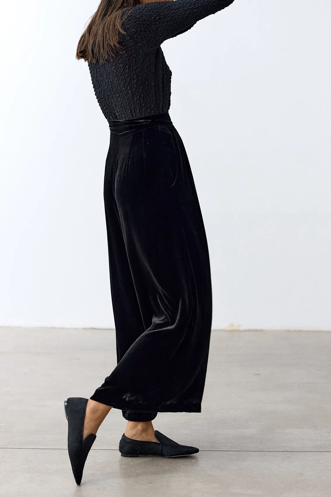 Silk Velvet Wide Leg Trousers - Ónix