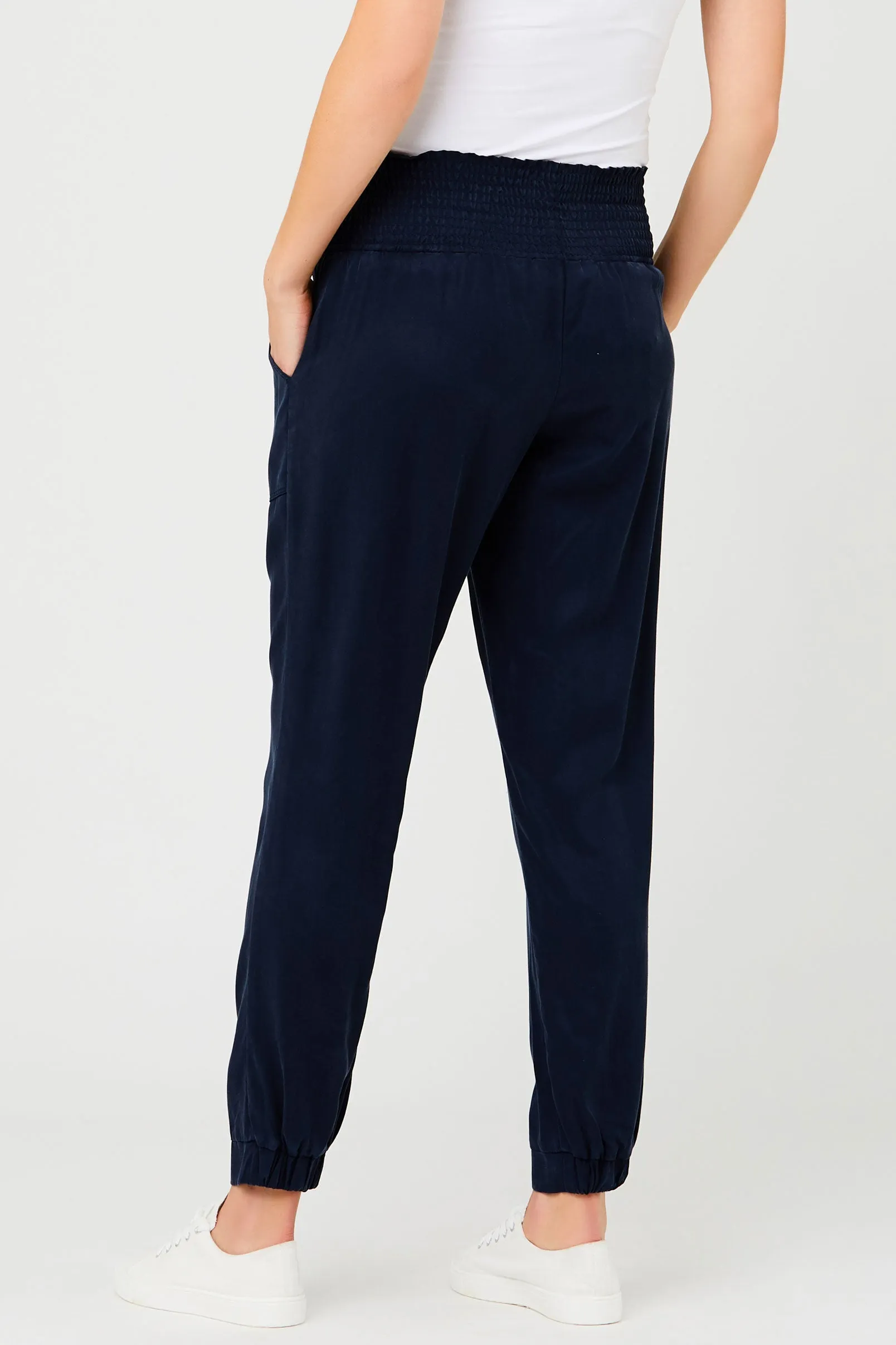 Sustainable Tencel Off Duty Pants Navy by Ripe