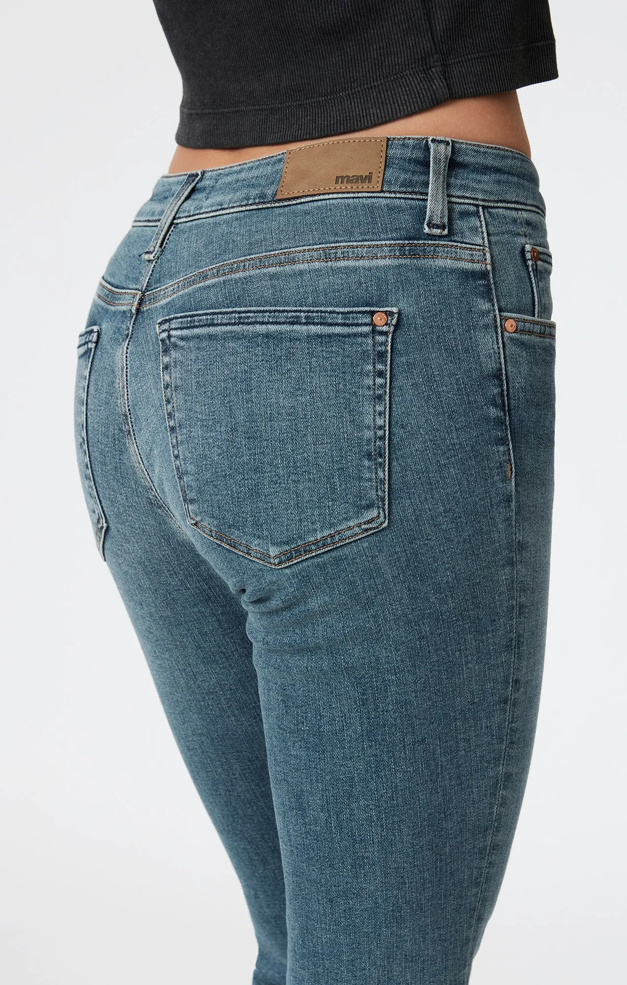TESS SKINNY IN SHADED FLEX BLUE