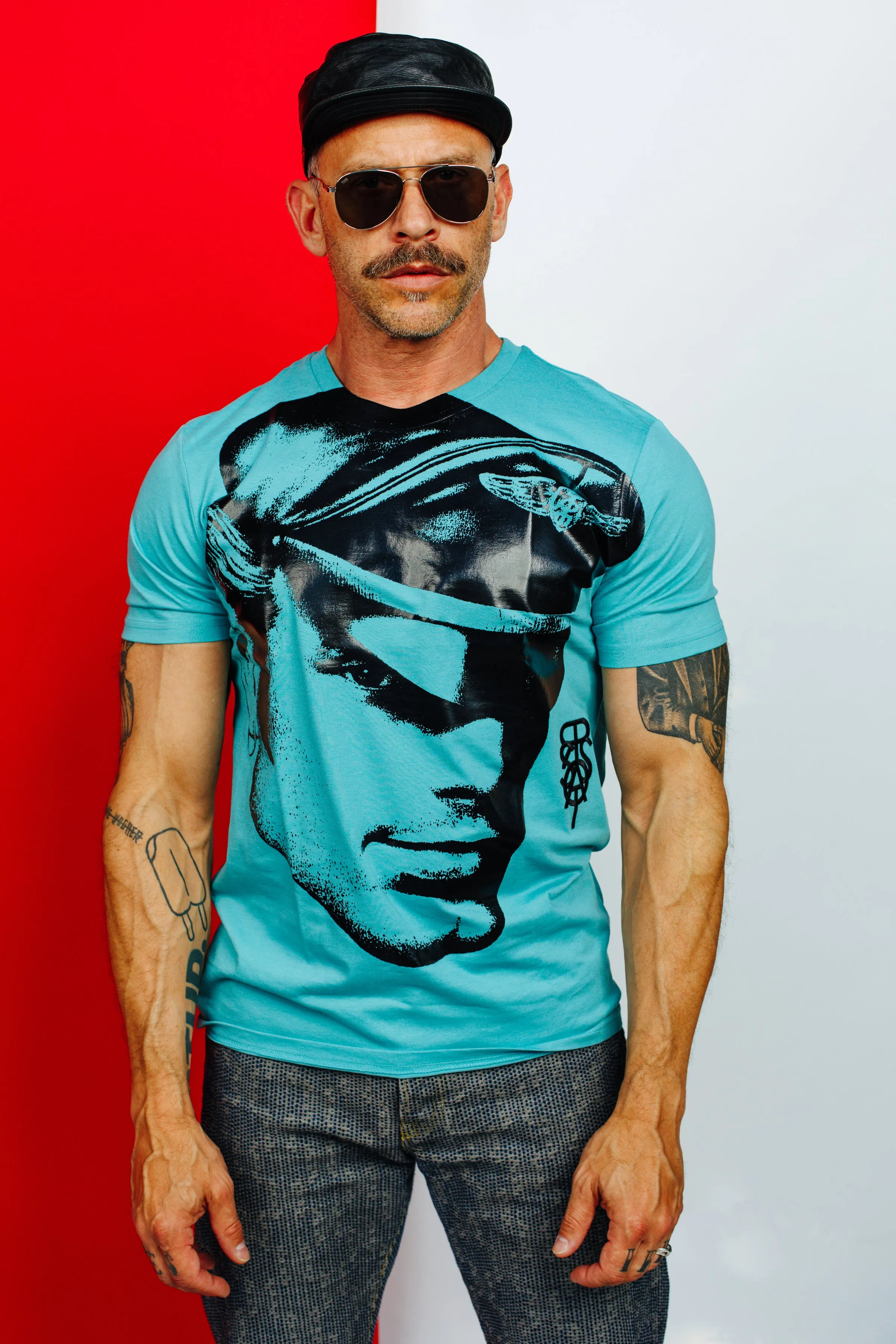 TOM OF FINLAND x WE ARE SPASTOR BIKER HEAD TEE - EMERALD